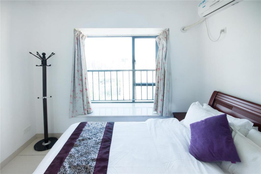 Апартаменты (Four-Bedroom Apartment (8 Adults) with Sea View- Mainland China only), Sanya Qingjinghaiwan Apartment