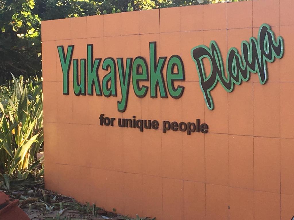 Yukayeke Playa Resort photo 1