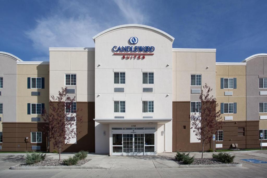 Candlewood Suites Sheridan, an IHG Hotel image