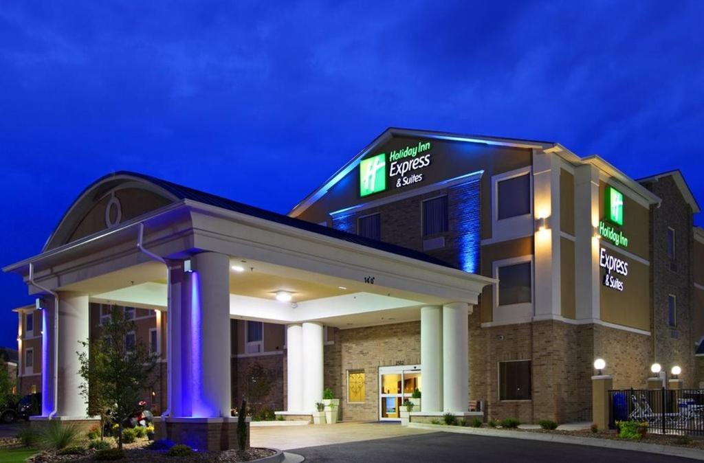 Holiday Inn Express Biddeford, an IHG Hotel image