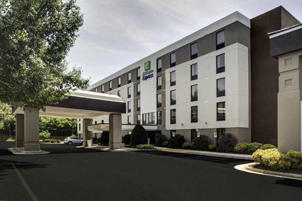 Holiday Inn Express Richmond-Mechanicsville, an IHG Hotel image