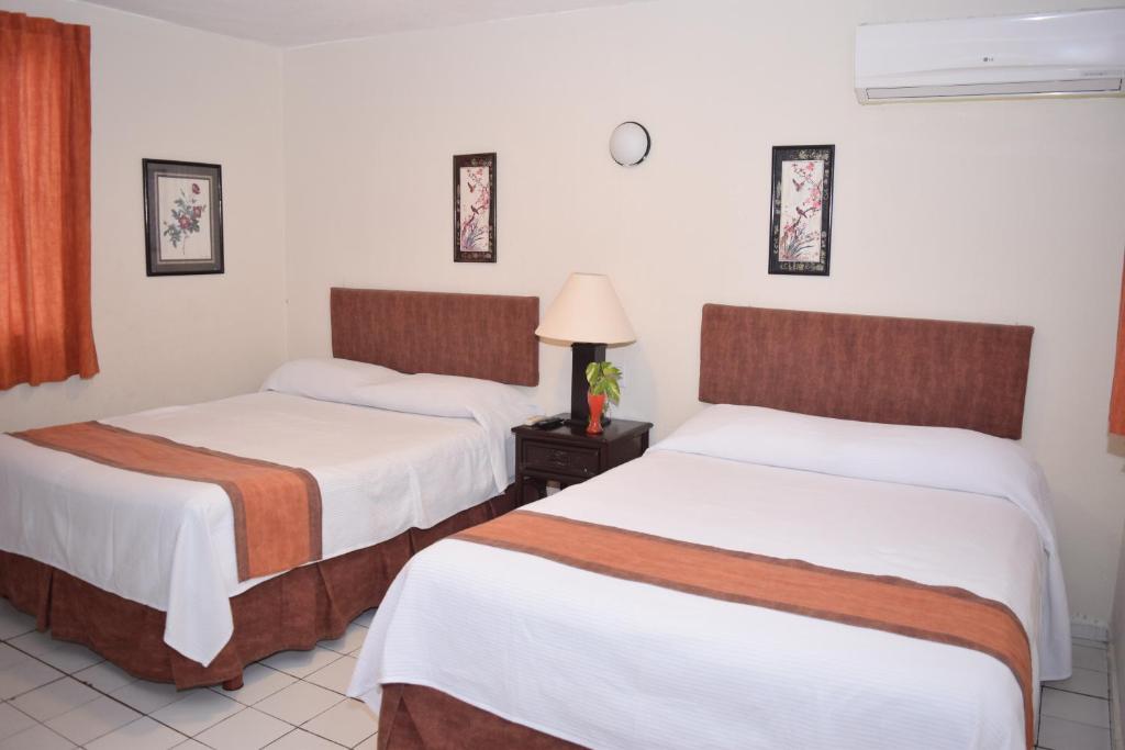 Апартаменты (Двухуровневые апартаменты), Hotel Suites Le Monde