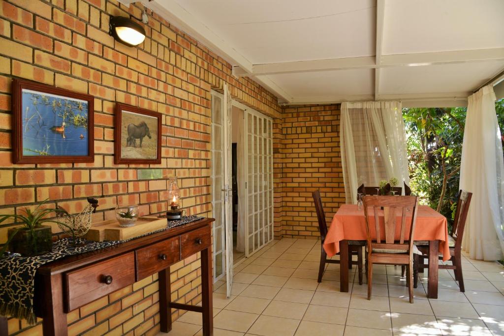 Chobe River Cottages photo 4