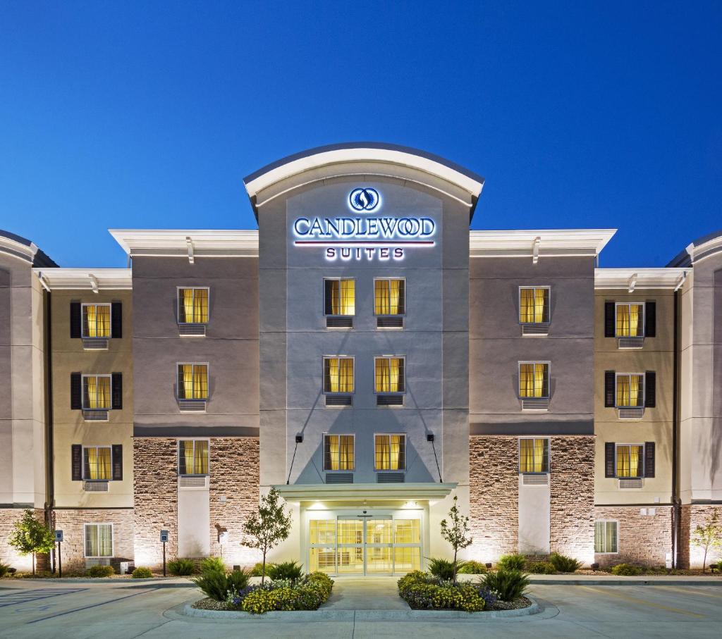 Candlewood Suites Enid, an IHG Hotel photo 2