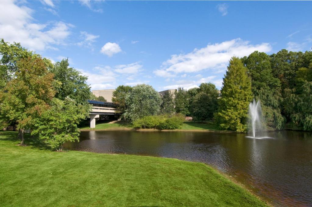 Holiday Inn Express Princeton Southeast, an IHG Hotel image