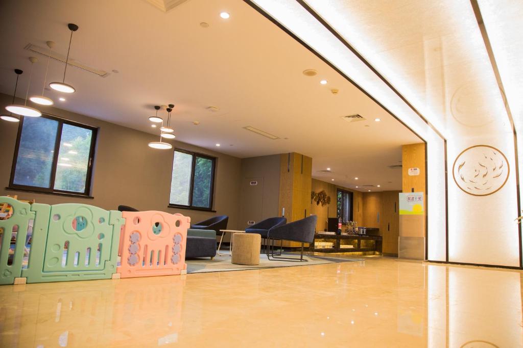 Holiday Inn Express Nanjing Xuanwu Lake, an IHG Hotel photo 4
