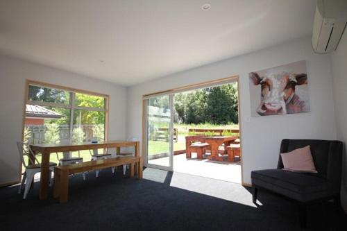 15 Hepburn Lane photo 4