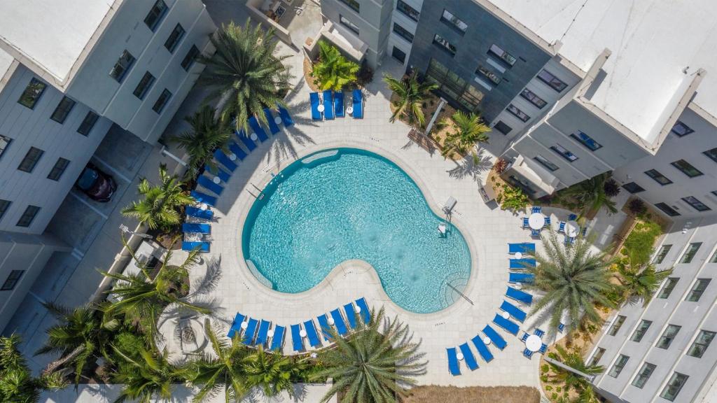 Staybridge Suites - Naples - Marco Island, an IHG Hotel photo 1