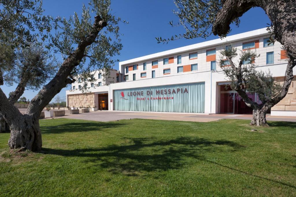Best Western Plus Leone di Messapia Hotel & Conference - Tap to explore photos