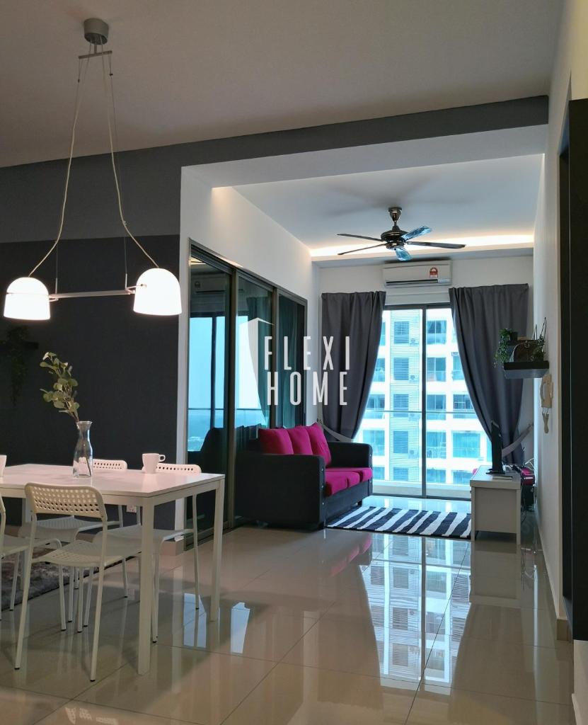 Cozy and Spacious 2 Bedroom, Family Home Cybersquare 21 Cyberjaya, Flexihome-MY photo 2