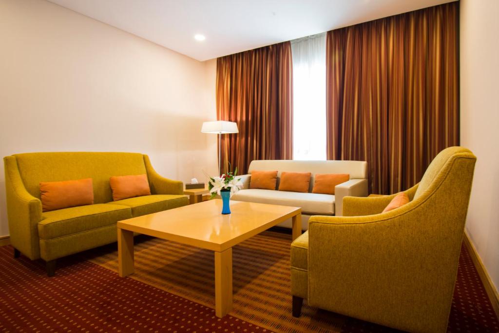 Сьюит (Президентский люкс), City Seasons Hotel & Suites Muscat
