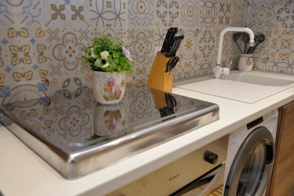 BELLE MAISON Giulia photo 3