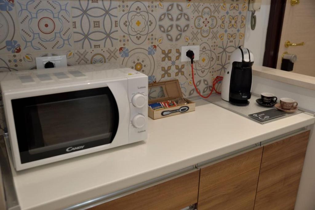 BELLE MAISON Giulia photo 2