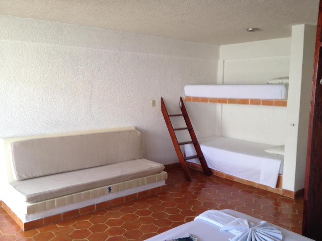 Safari Inn photo 2