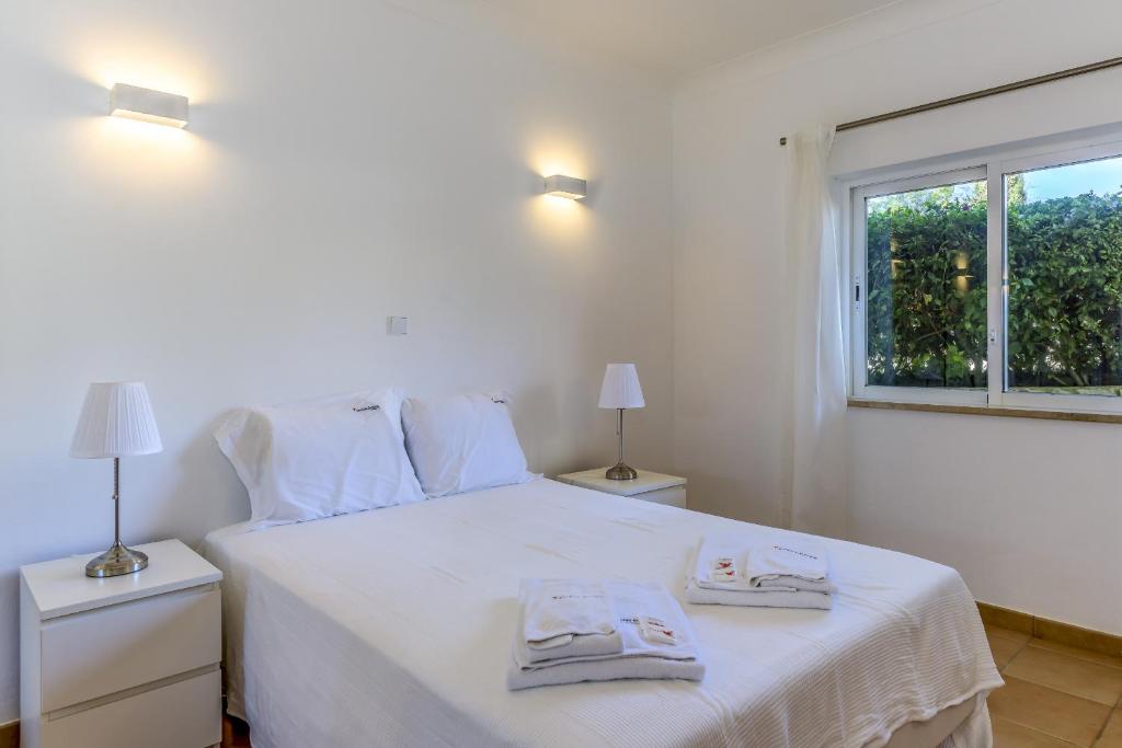 FLH Praia da Luz Apartment with Pool photo 3
