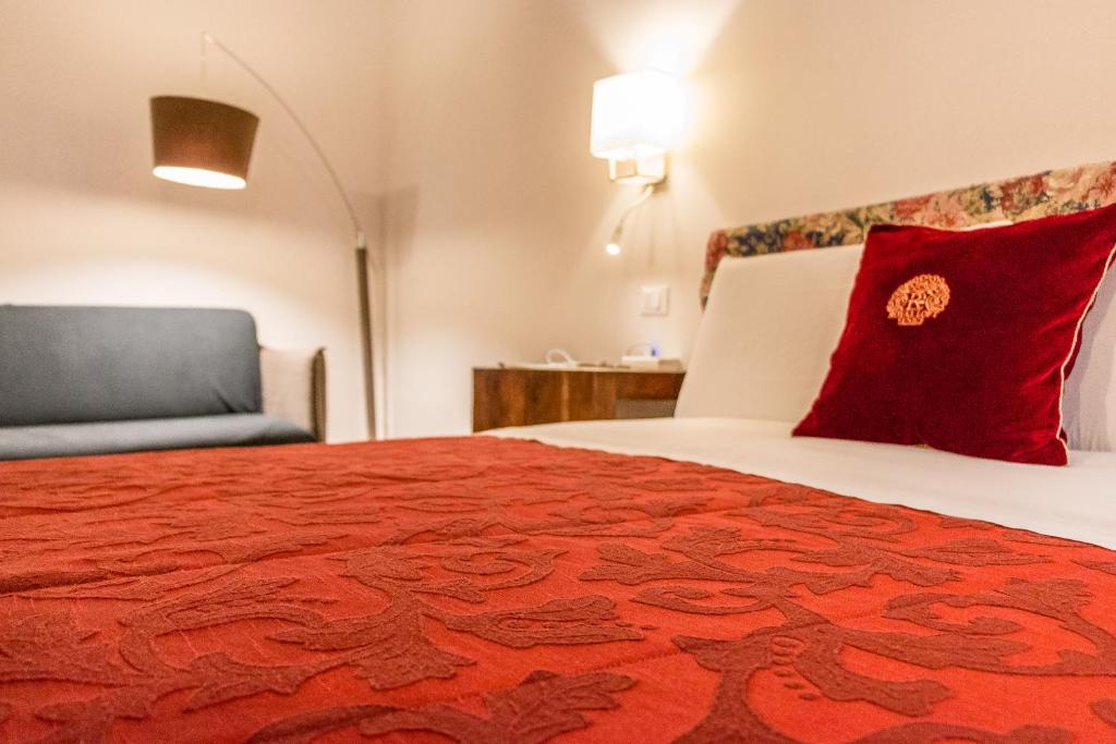 Palazzo DaPonte by LionHost Room Type - Deluxe Double Room with Balcony and Sea View Palazzo DaPonte by LionHost Room Type - Deluxe Double Room with Balcony and Sea View