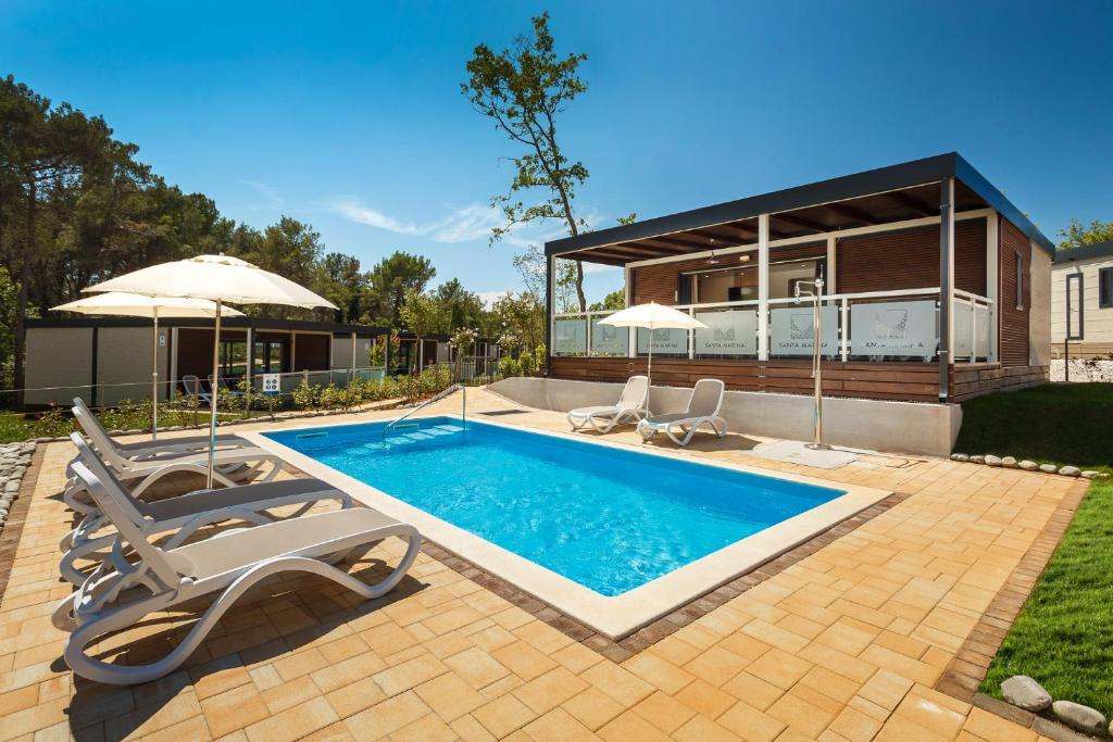 Premium Camping Homes Santa Marina, Lanterna photo 3
