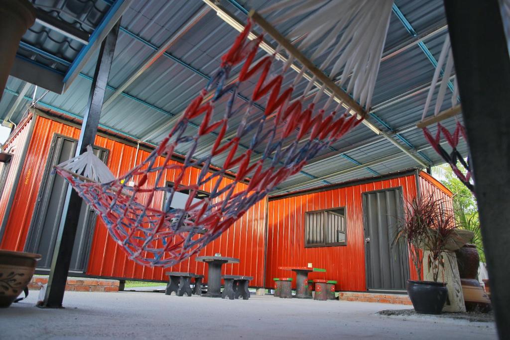 Padang Besar Red Cabin Homestay photo 1