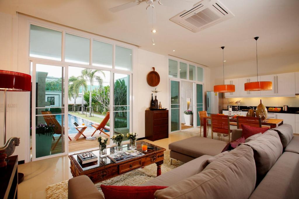 Two Villas HOLIDAY - Oxygen Style Bang Tao Beach photo 2