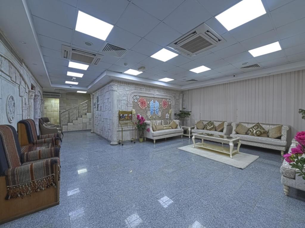 Platinium Hotel Apartments