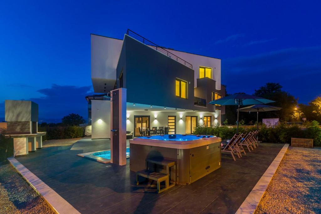 Luxury apartment NOA photo 1