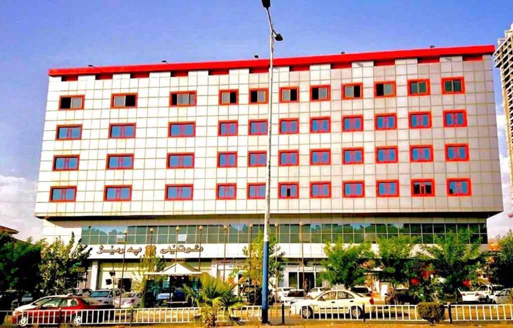 Prizh Hotel