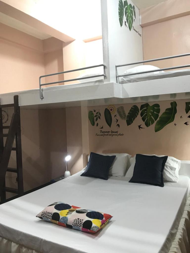 Palompon lodge photo 1