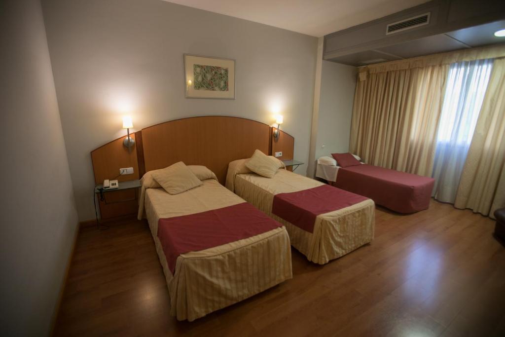 Hotel Reconquista photo 4