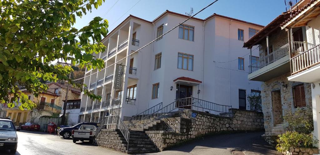 PARNON HOTEL