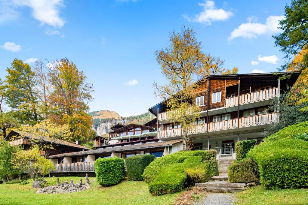 Hotel Lindenhof by Crossworld AG photo 2