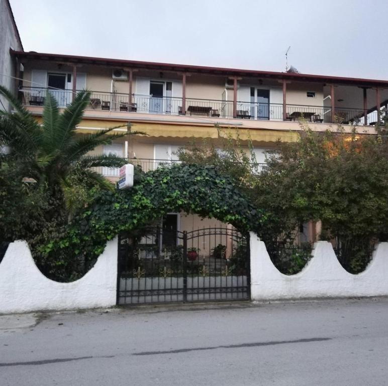 LUXURIOUS APPARTMENTS KATERINA