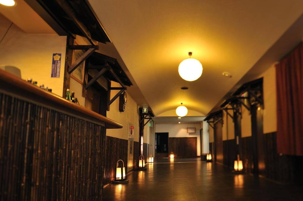 Yadoya Tsubaki photo 1