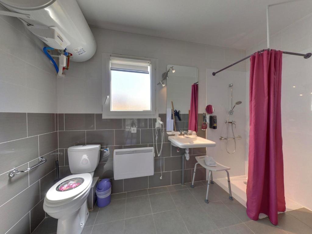 Logis Hotel Le Vieux Moulin photo 2
