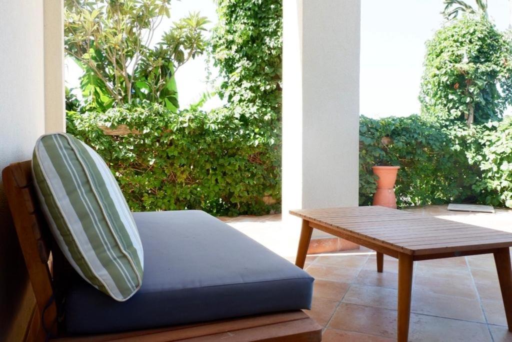 Surra Mediterranean Apartments photo 3