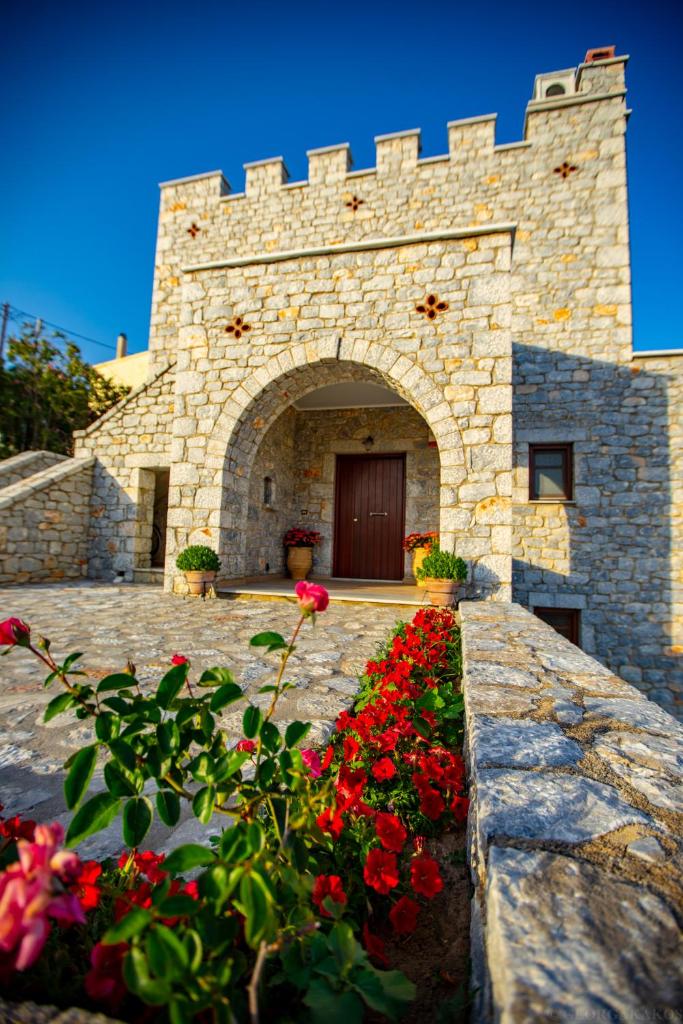 Cassiopeia's Castle photo 2