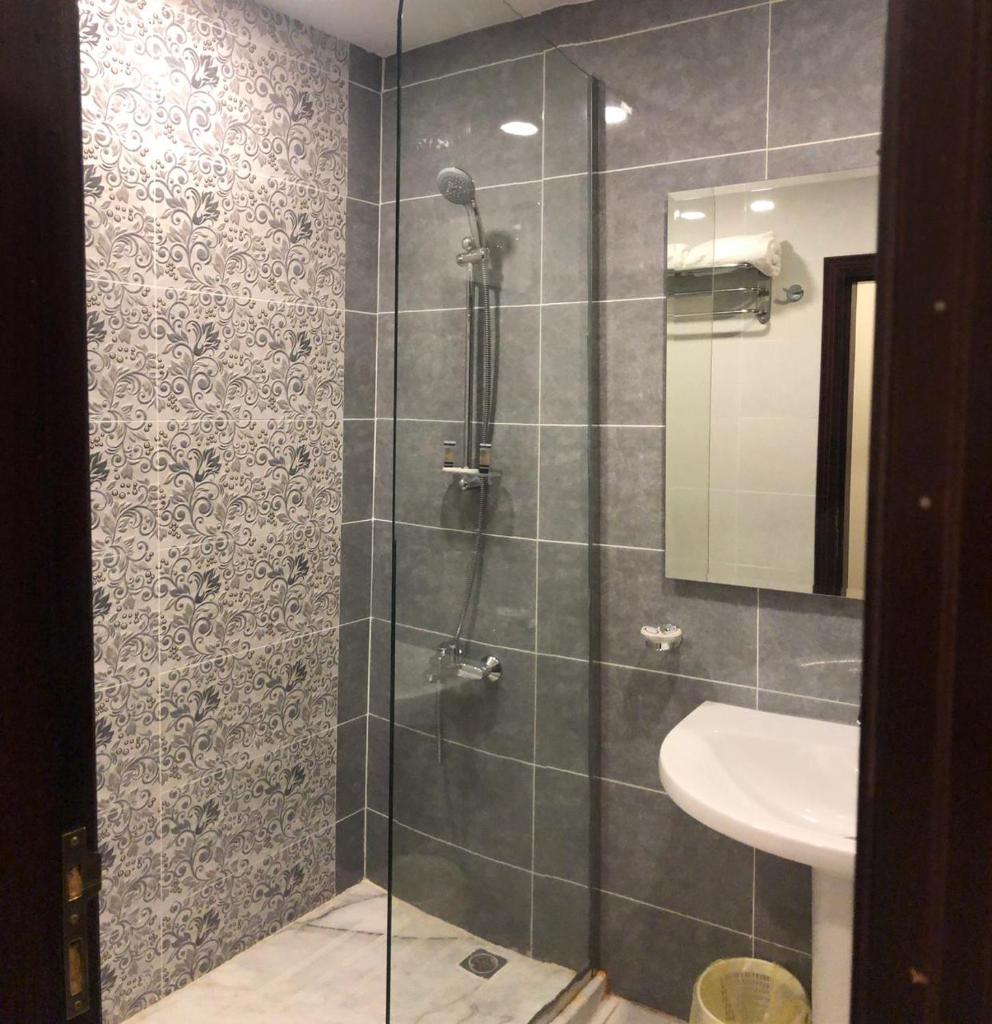 White Beach Hotel Suites photo 3