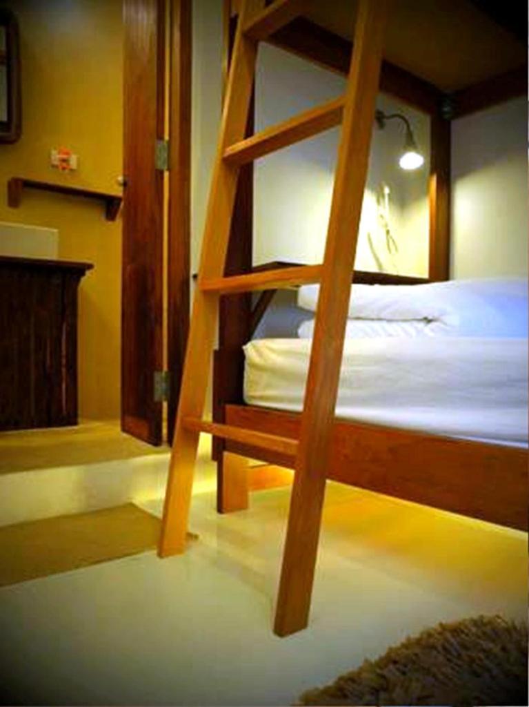 Двухместный (Номер с двухъярусной кроватью), Baan Rare Guesthouse