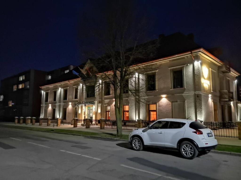 Central Hotel Radviliškis photo 1