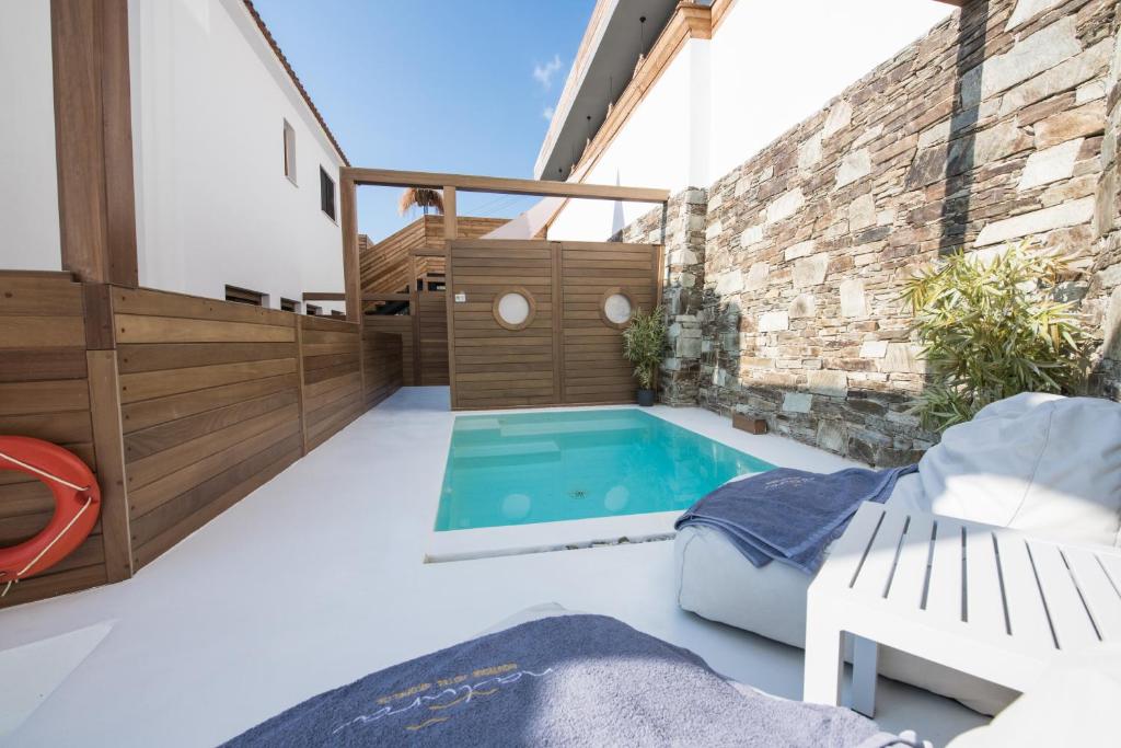 Сьюит (Люкс для новобрачных Mamma Mia с открытым бассейном, вид на море), Natura Luxury Boutique Hotel Skopelos