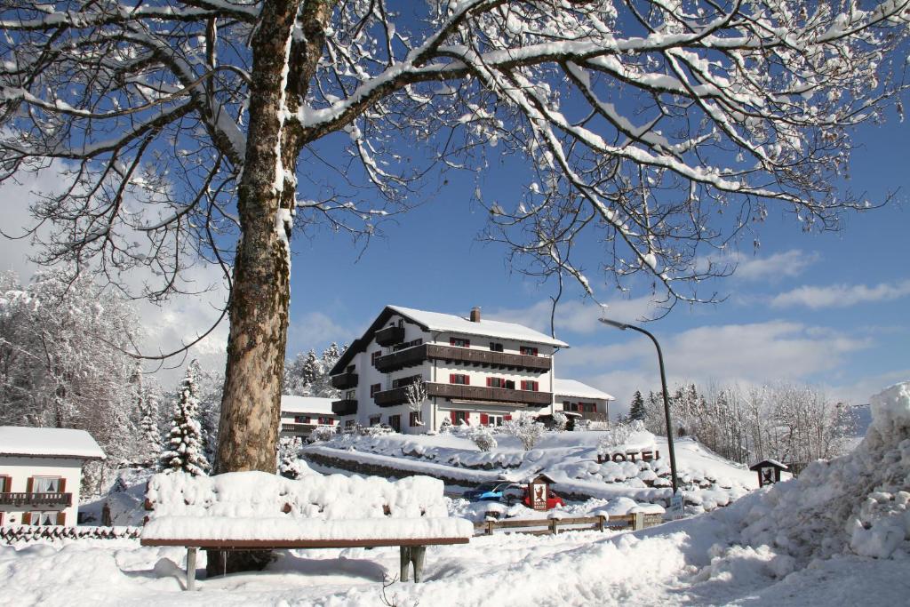 Bayern Resort Hotel (Adults only) photo 3