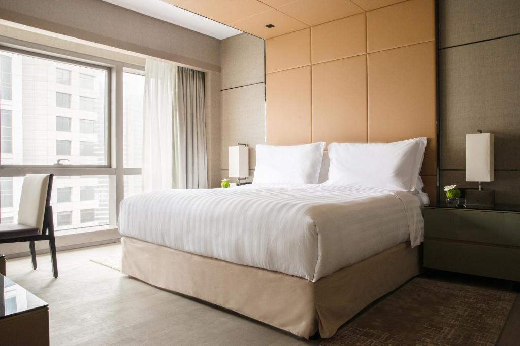 Jumeirah Living Guangzhou-Complimentary Shuttle Bus to Canton Fair Complex during Canton Fair Period photo 4