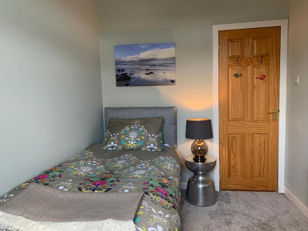 Hayfield Apartment photo 4