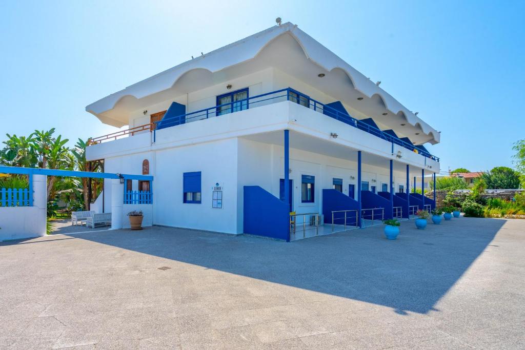 Raffaello Beach Faliraki, Rhodes