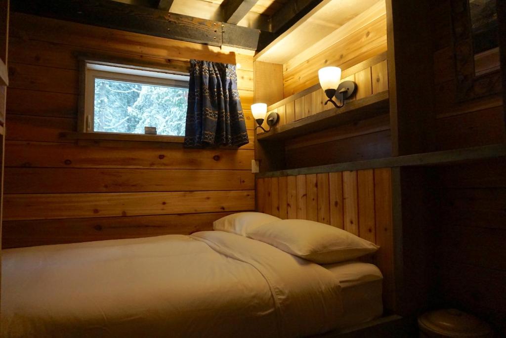 Logden Lodge photo 1