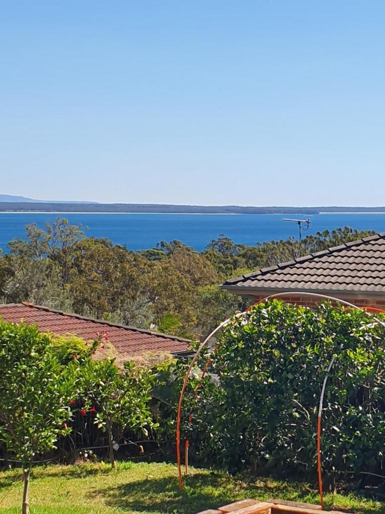 JUST-4-YOU! amazing sea views, WIFI, fullly air-conditioned, king bed photo 1