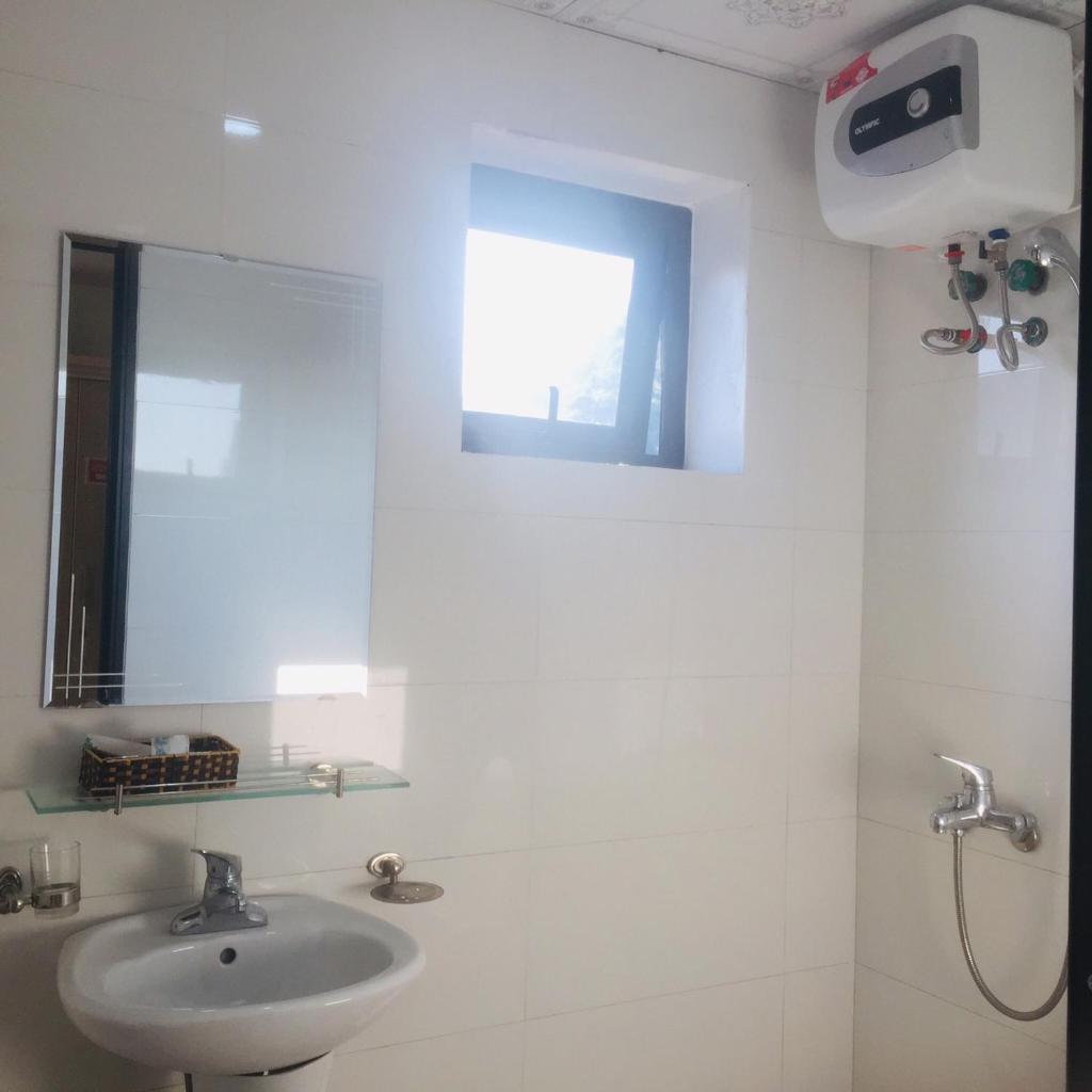 Двухместный (Улучшенный двухместный номер с 1 кроватью), Cat Ba Thailand Hotel