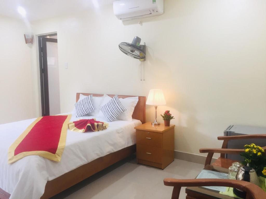 Двухместный (Улучшенный двухместный номер с 1 кроватью), Cat Ba Thailand Hotel