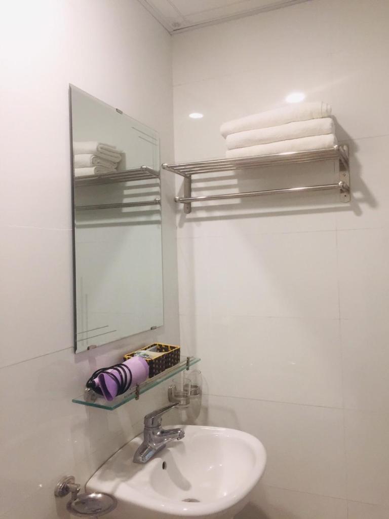 Двухместный (Улучшенный двухместный номер с 1 кроватью), Cat Ba Thailand Hotel