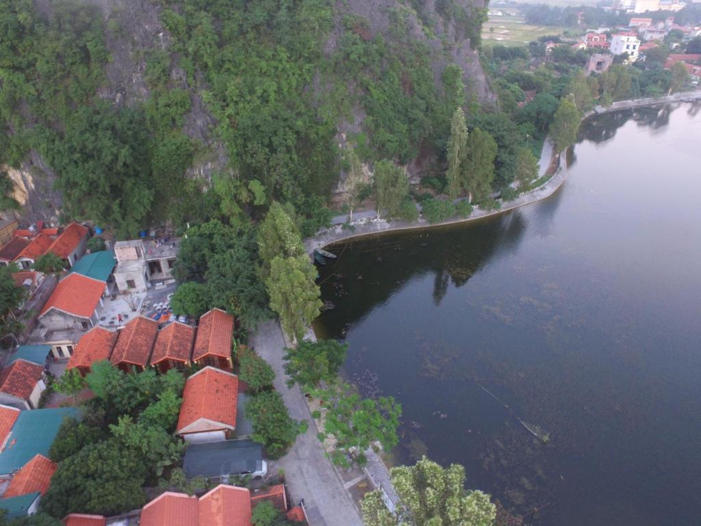 Tam Coc Lake View Homestay