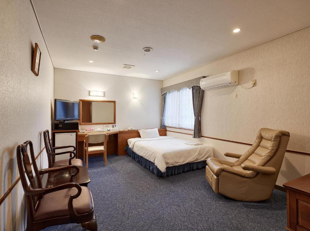 Crown Hotel Okinawa photo 3